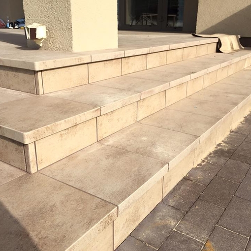 Клинкерная ступень Loft Stroeher Asar 635 Gari для стильного и долговечного интерьера