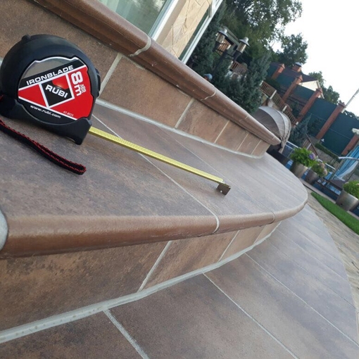 Элегантная флорентийская плитка Stroeher Aera T 712 Marone для стильного интерьера