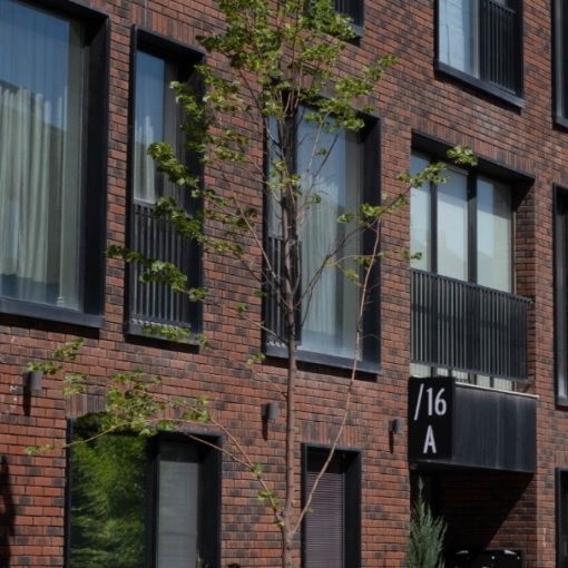 Фасадная клинкерная плитка Feldhaus Klinker SINTRA R685 – идеальный выбор для стильного и долговечного фасада