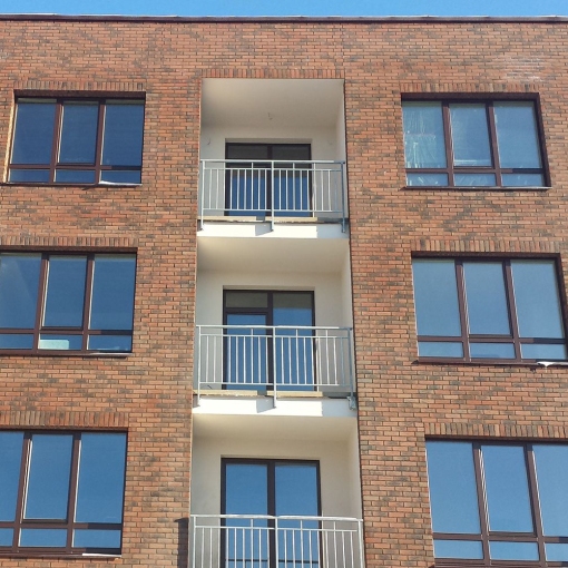 Фасадная клинкерная плитка Feldhaus Klinker SINTRA R685 – идеальный выбор для стильного и долговечного фасада