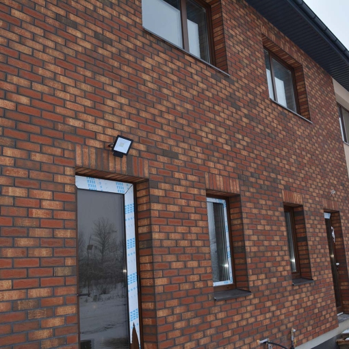 Клинкерная фасадная плитка Feldhaus Klinker SINTRA R686 для стильного и долговечного фасада