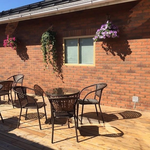 Клинкерная фасадная плитка Feldhaus Klinker SINTRA R687 для стильного и долговечного фасада