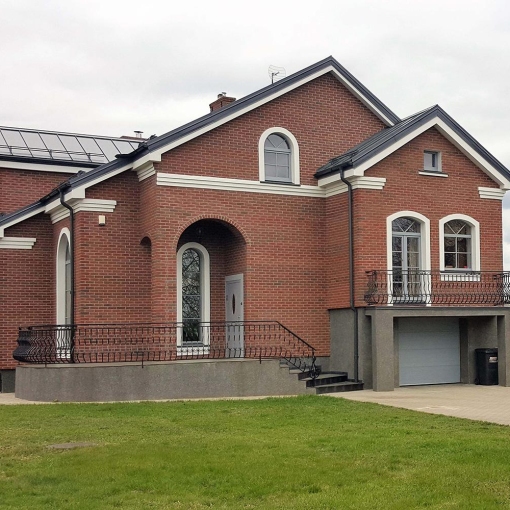 Клинкерная фасадная плитка Feldhaus Klinker SINTRA R689 для стильного и долговечного фасада