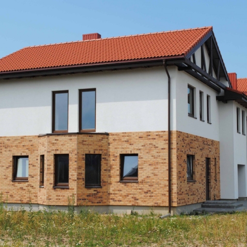 Клинкерная фасадная плитка Feldhaus Klinker SINTRA R695 – идеальный выбор для стильного и долговечного фасада