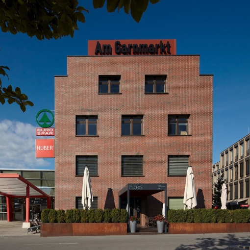 Клинкерная фасадная плитка Feldhaus Klinker CLASSIC R343 – идеальный выбор для стильного и долговечного фасада