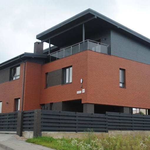 Клинкерная фасадная плитка Feldhaus Klinker CLASSIC R400 - идеальное решение для стильного и долговечного фасада