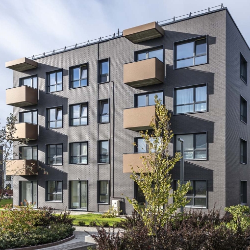 Клинкерная плитка для фасада Feldhaus Klinker CLASSIC R700 – идеальное решение для долговечного и стильного оформления фасада