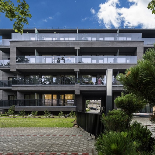 Клинкерная плитка для фасада Feldhaus Klinker CLASSIC R700 – идеальное решение для долговечного и стильного оформления фасада