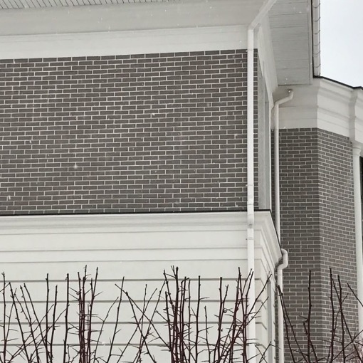 Клинкерная фасадная плитка Feldhaus Klinker CLASSIC R835 – надежность и стиль для вашего фасада