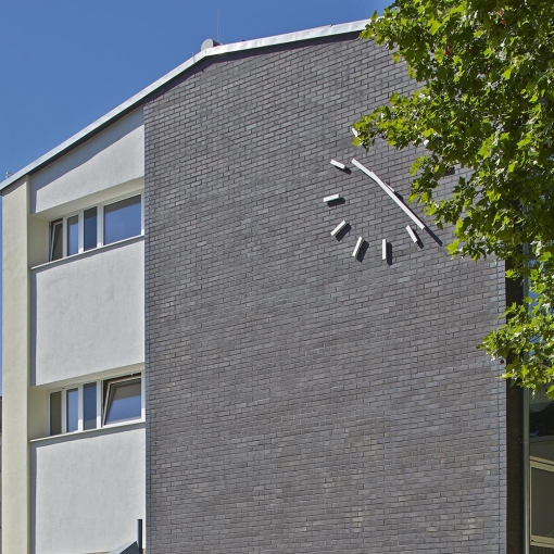 Фасадная клинкерная плитка Feldhaus Klinker VASCU R761 - идеальное решение для стильного и долговечного фасада Фасадная клинкерная плитка Feldhaus Klinker VASCU R761 - идеальное решение для стильного и долговечного фасада