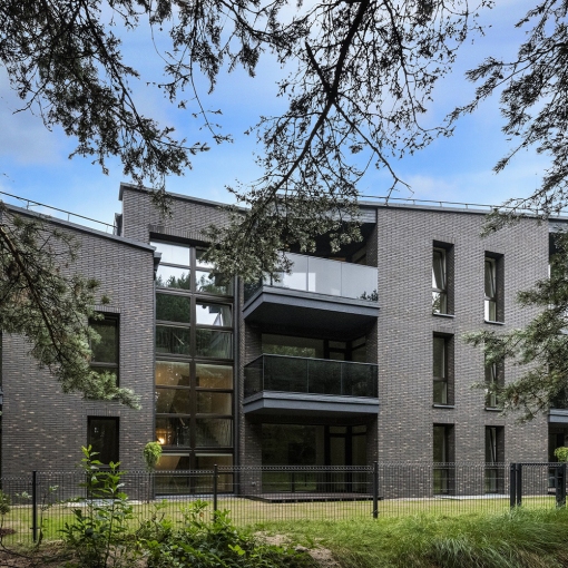 Фасадная клинкерная плитка Feldhaus Klinker VASCU R739 – идеальный выбор для долговечного и стильного фасада