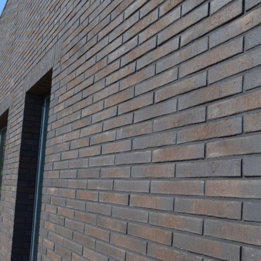 Клинкерная фасадная плитка Feldhaus Klinker VASCU R737 для стильного и долговечного фасада Клинкерная фасадная плитка Feldhaus Klinker VASCU R737 для стильного и долговечного фасада