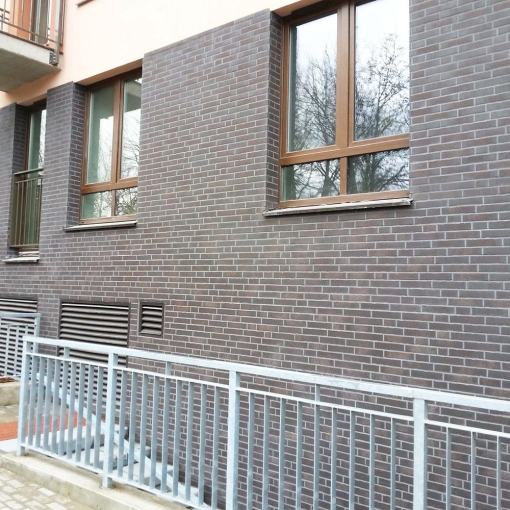 Клинкерная фасадная плитка Feldhaus Klinker VASCU R737 для стильного и долговечного фасада Клинкерная фасадная плитка Feldhaus Klinker VASCU R737 для стильного и долговечного фасада