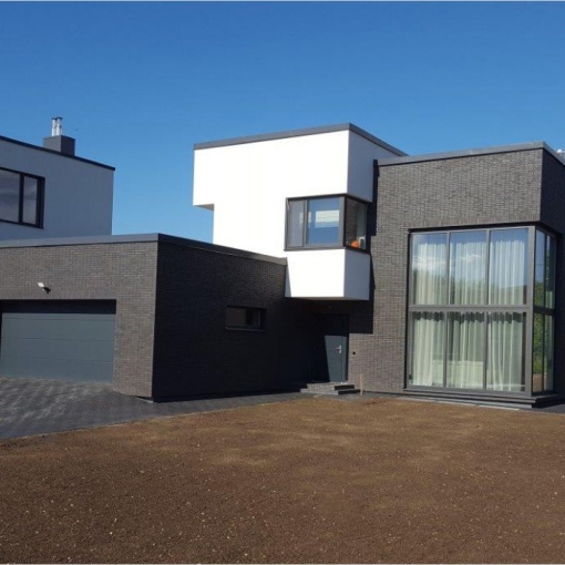 Клинкерная фасадная плитка Feldhaus Klinker VASCU R736 для стильного и долговечного фасада