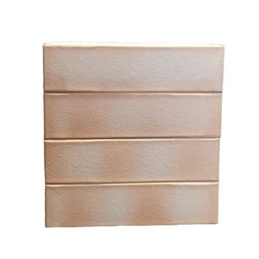 Кирпич рядовой полнотелый янтарный 1НФ М150–М250 — прочный строительный материал с красивым тёплым оттенком.