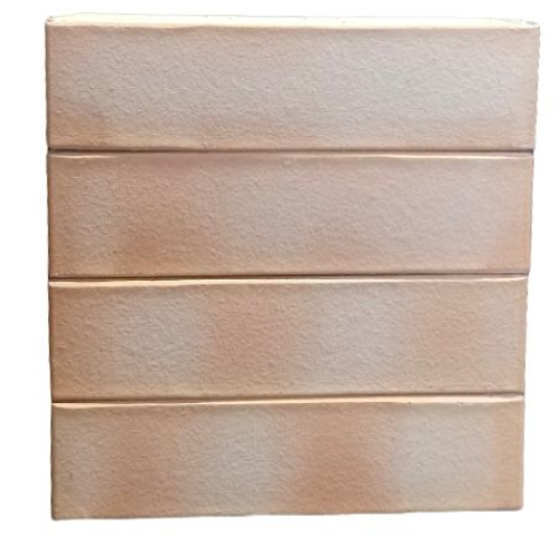 Кирпич рядовой полнотелый янтарный 1НФ М150–М250 — прочный строительный материал с красивым тёплым оттенком.