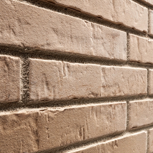 Клинкерная фасадная плитка Stroeher Kontur EG 470 BEIGE ENGOBIERT для стильного и долговечного фасада